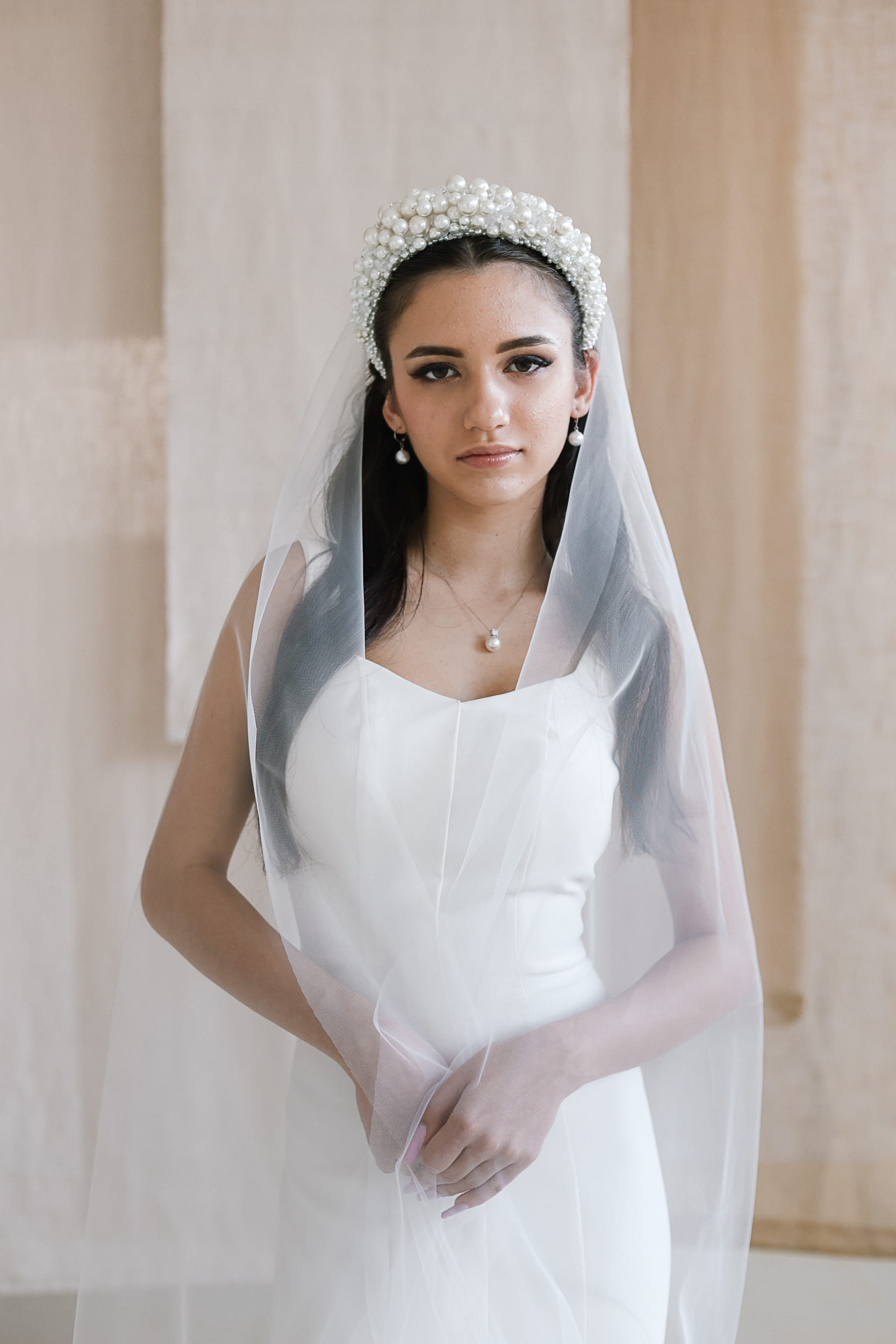 Pearl Headband A - Image 2