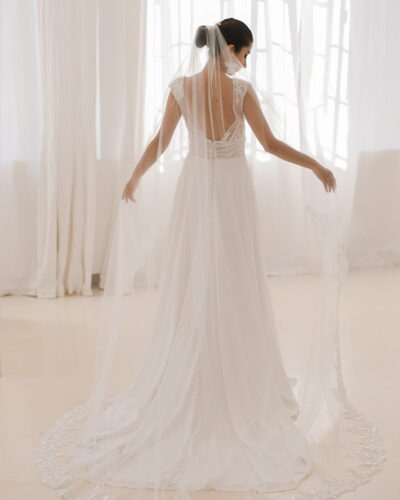 Ana One-Tier Bridal Veil – Effortless Elegance for the Modern Bride