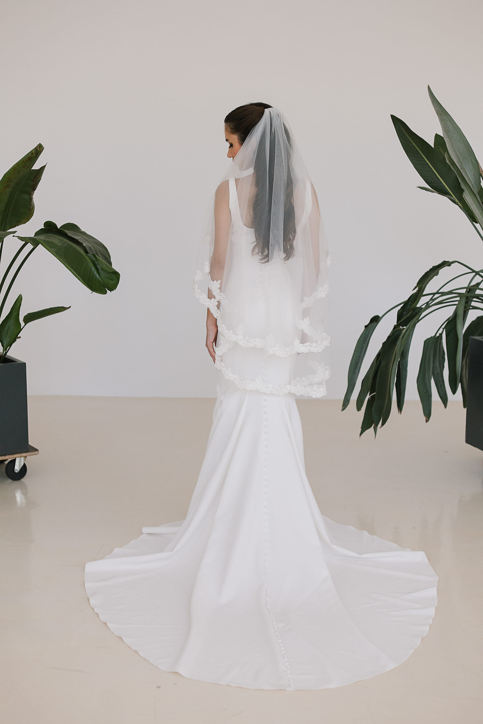 Ariaella - Double Tier Lace Wedding Veil - Image 6