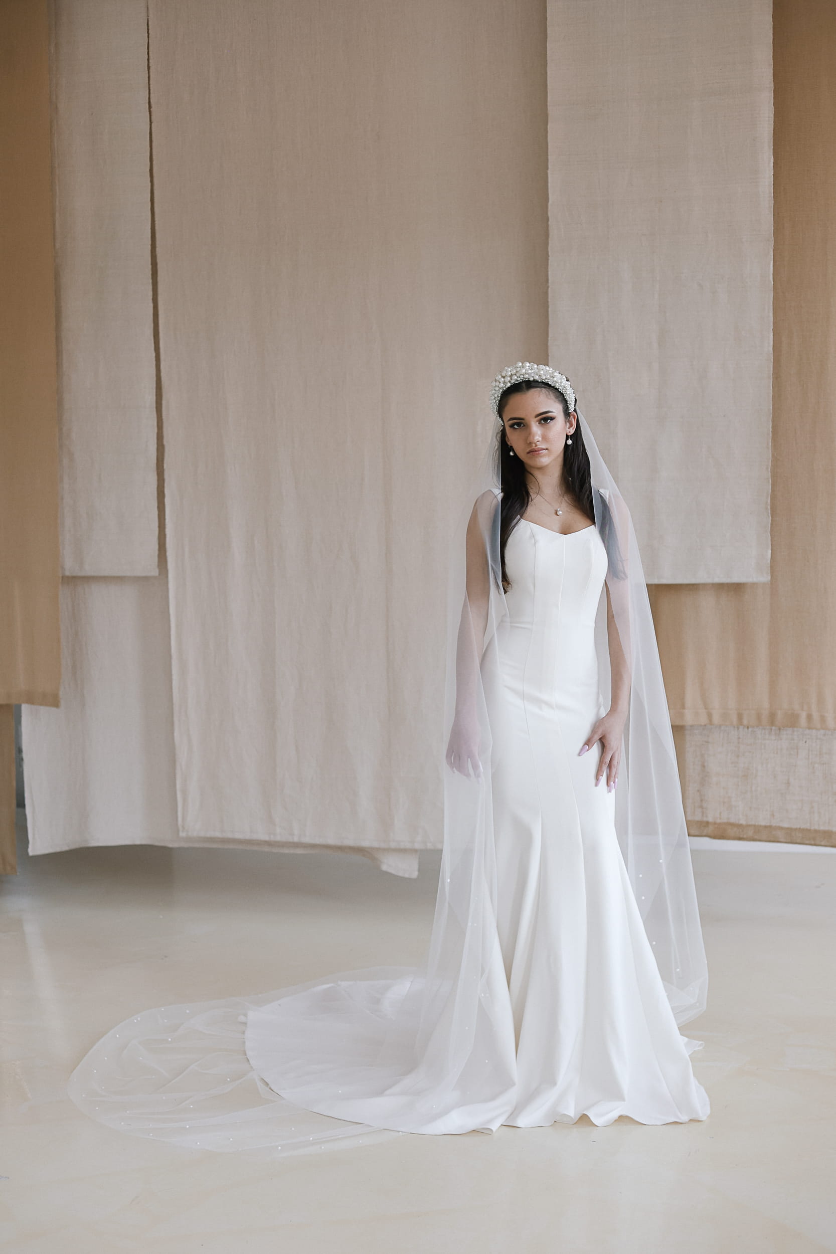 Cecilia - Pearls Wedding Veil - Image 6